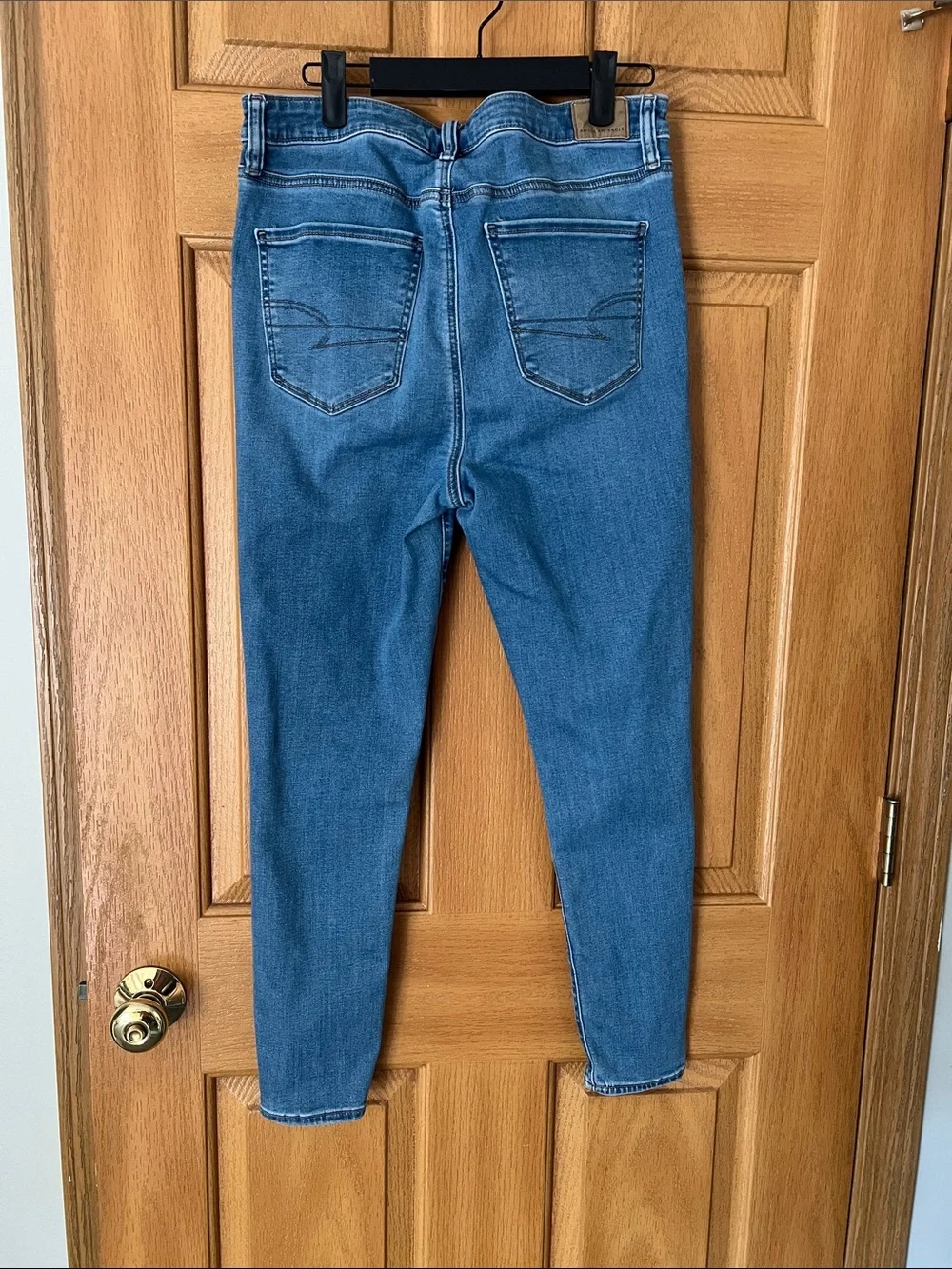 American Eagle Outfitters Light Blue High-Rise Skinny Jeggings